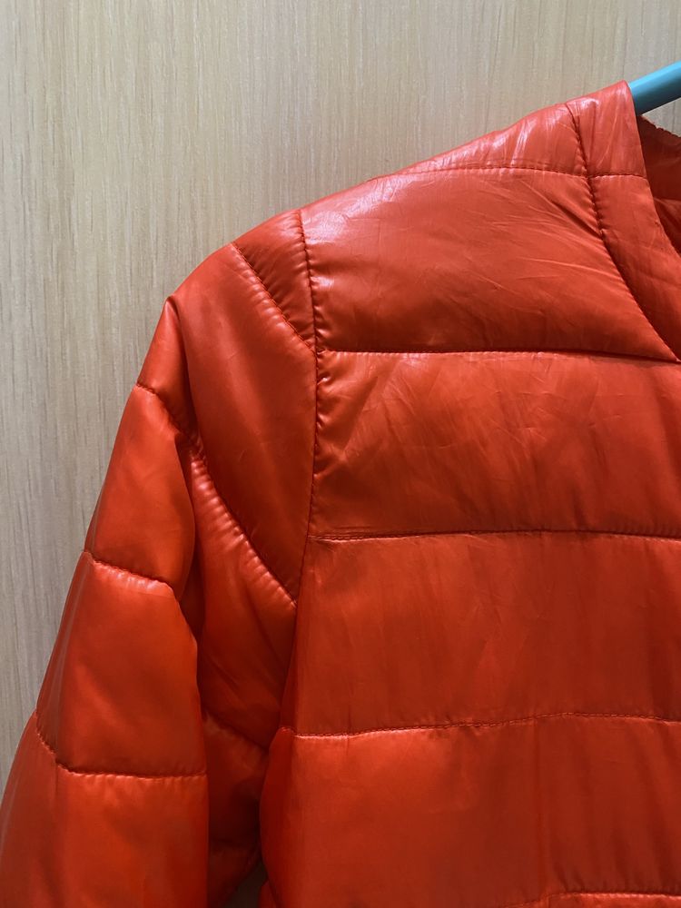 Красная куртка от Thomas Graf! В новом состоянии,надевали пару раз.