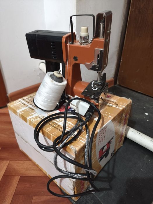 Мешкозашивочная машинка