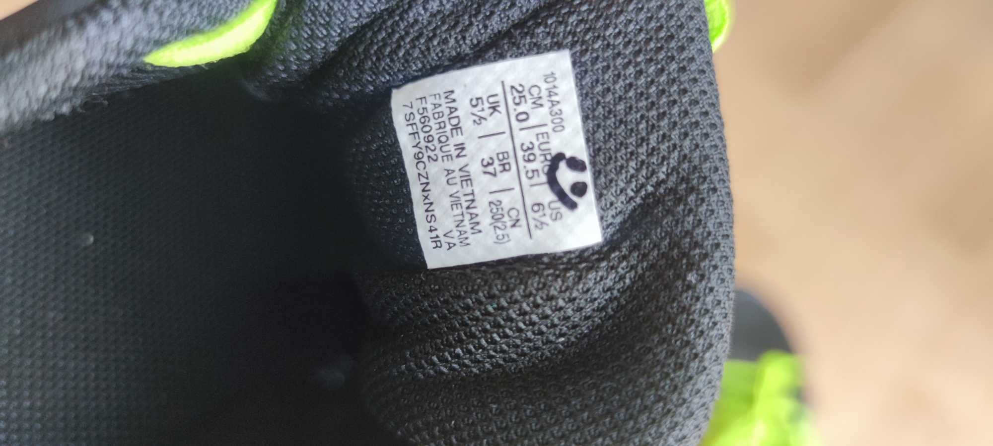 Нови Маратонки ASICS