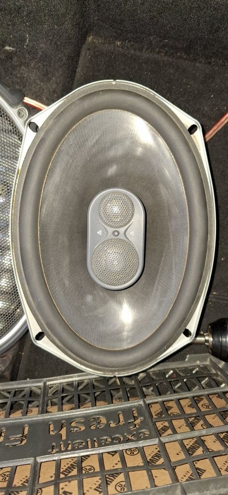 Елипси JBL GTO938 перфектни!
