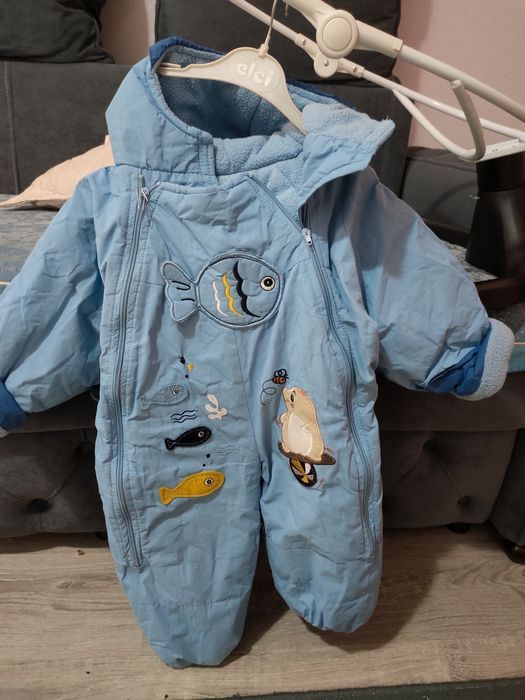 Отдам бесплатно детские комбинезоны