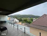 Apartament 3 camere de închiriat - Zona Centrala