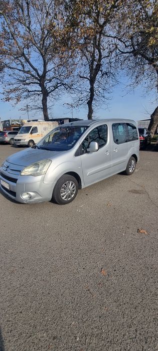 Продавам Citroen Berlingo