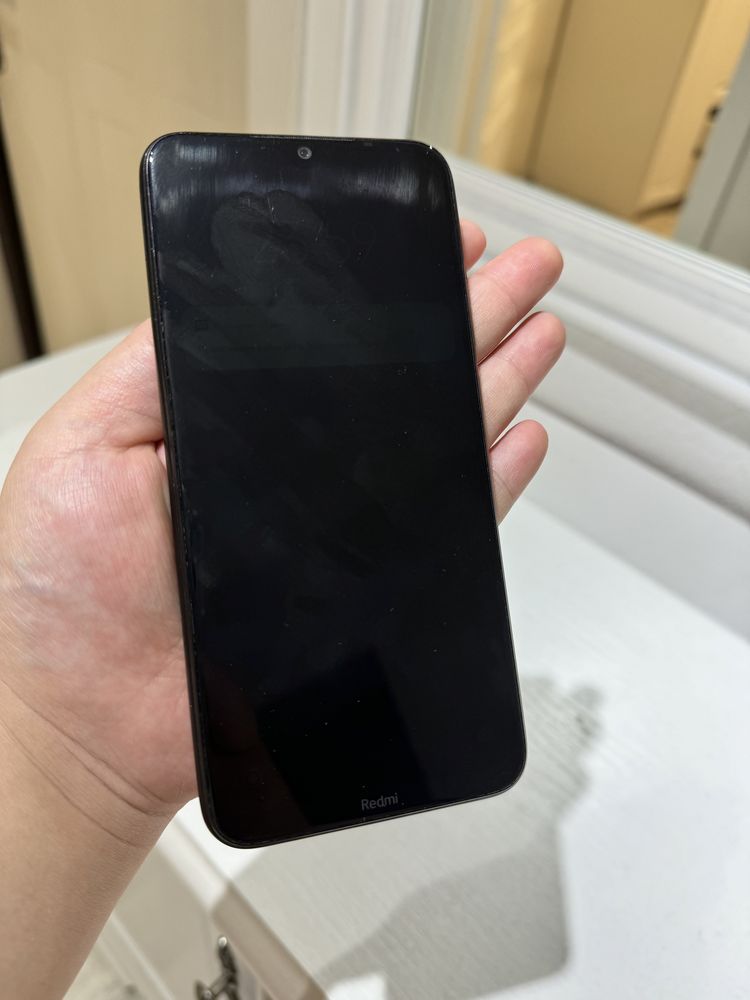 Продам redmi note 8