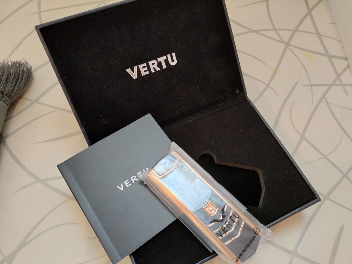 Vertu телефон 60000тг