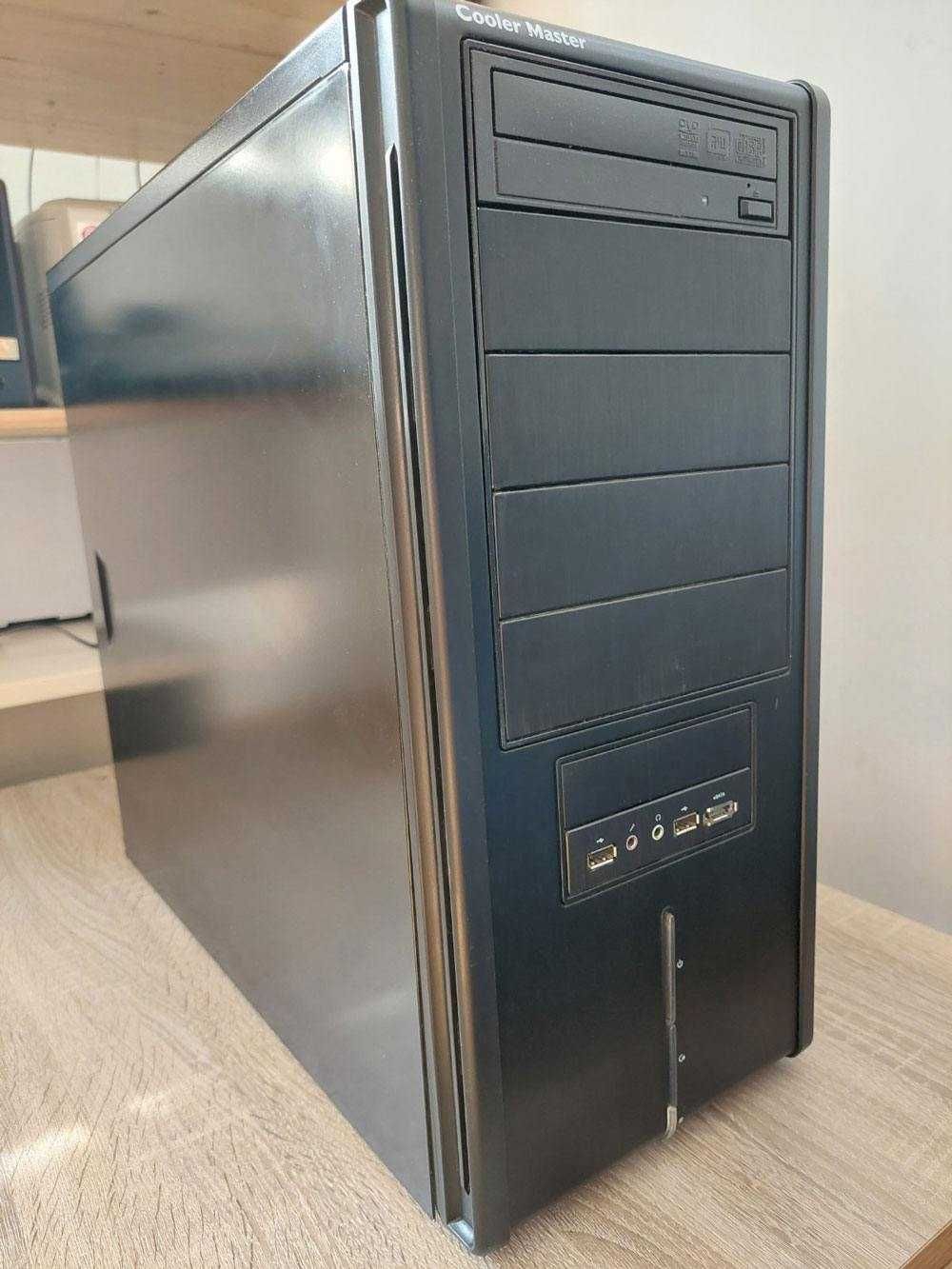 Компютърна кутия Cooler Master