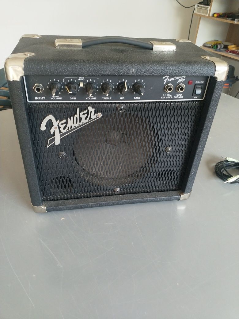 Boxa cu amplificator Frontman,Fender