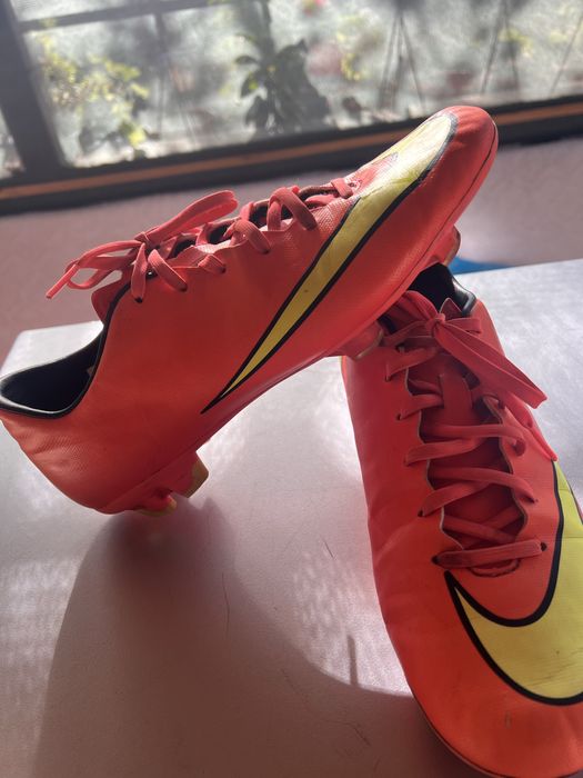 ghete fotbal nike mercurial