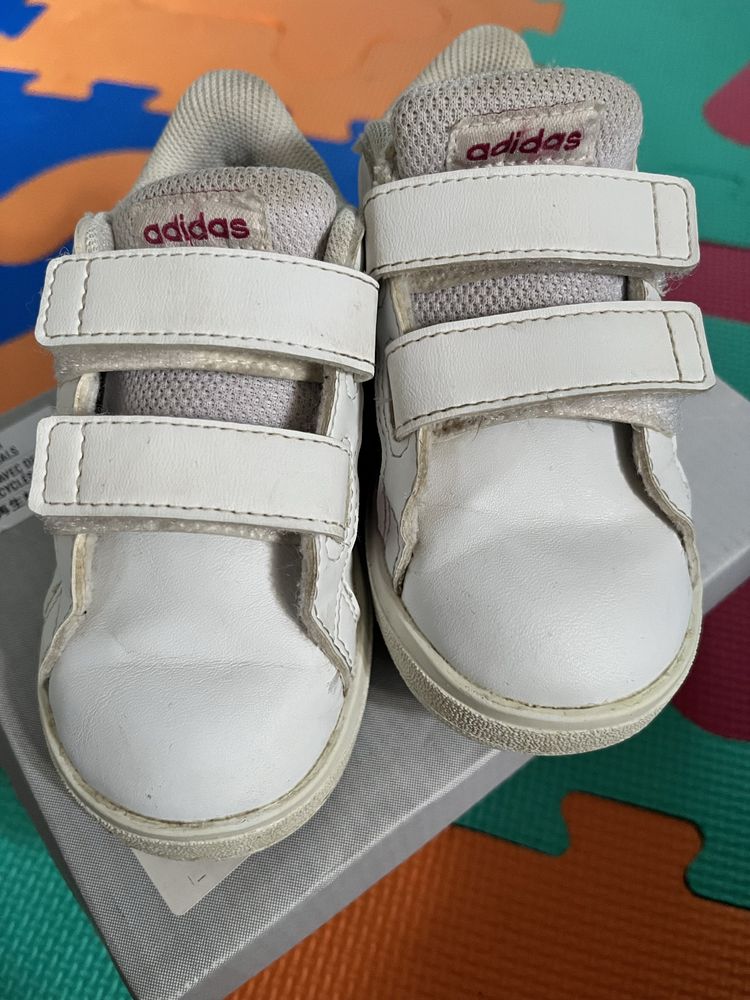 Pantofi sport pentru copii Adidas