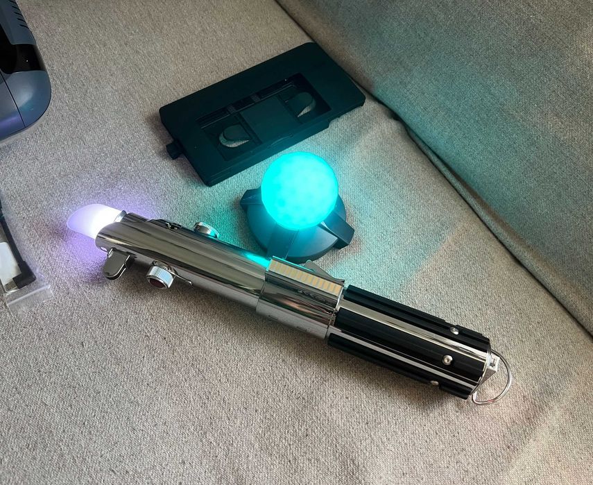 Lenovo Star Wars Jedi Challenges AR set complet cu Lightsaber