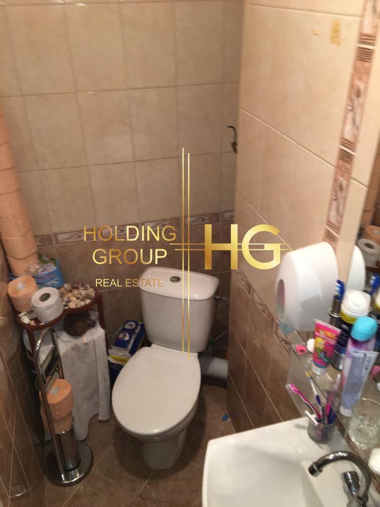 Продава се Тристаен апартамент в Варна, Младост 1 - 90 кв.м за 1989 €/кв.м - Снимка #6