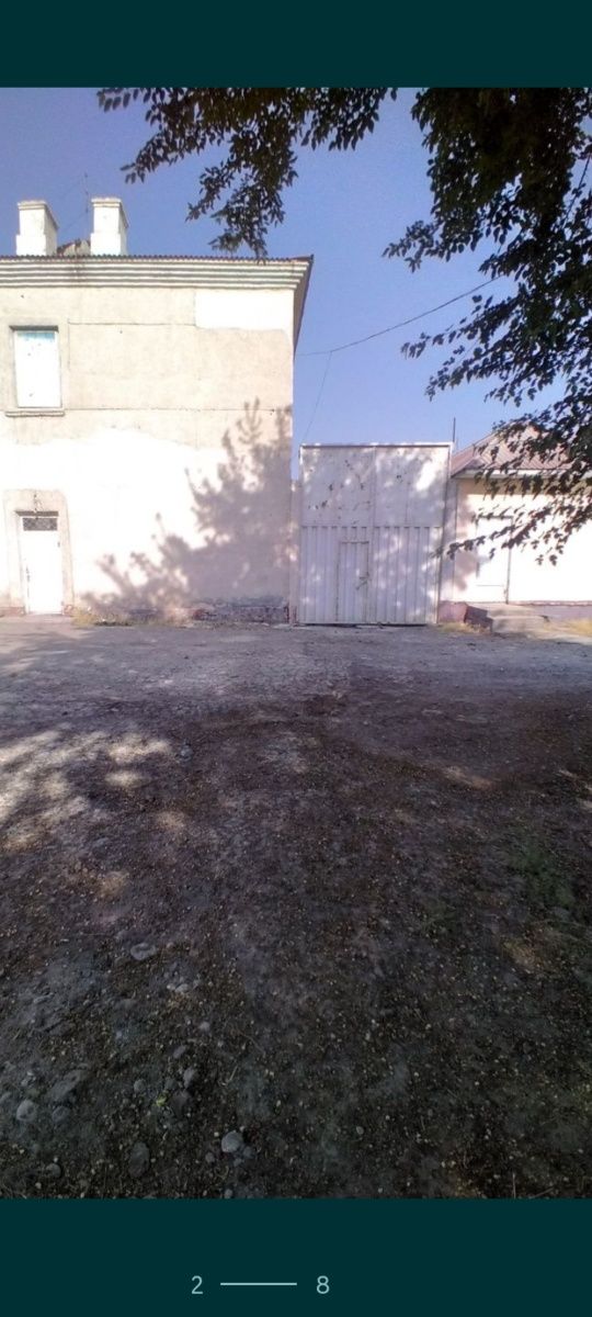 Bolshevik hududida 2 etajli binoni 1-etaji