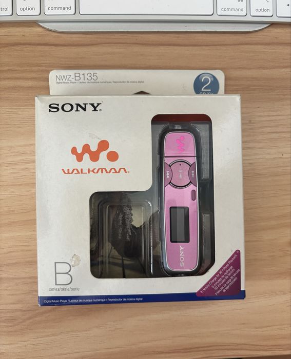 Sony Walkman B135 2gb