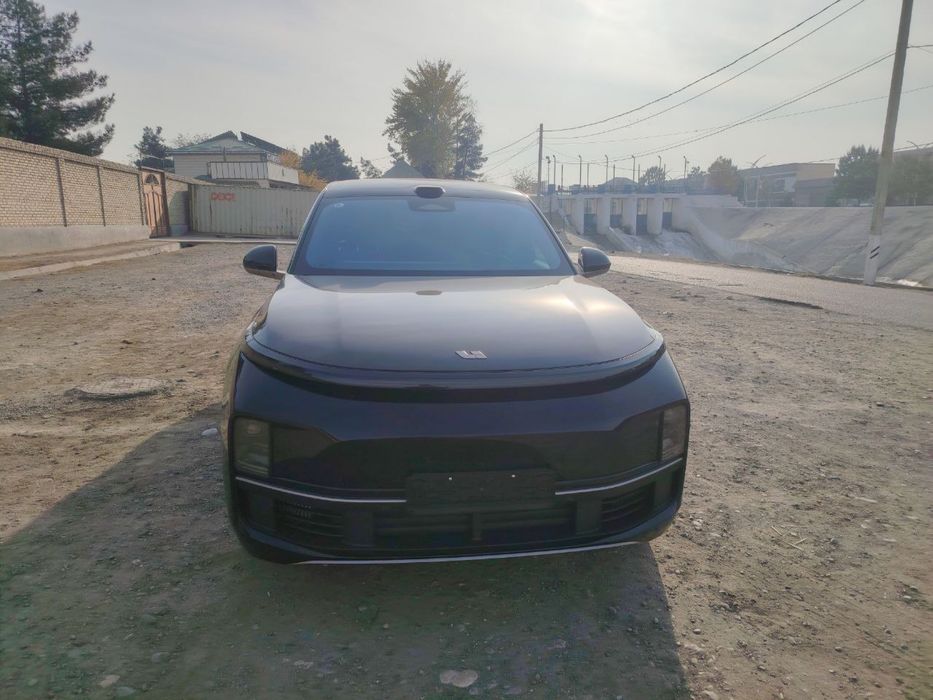 Lixiang L9 Ultra Restyling 2025