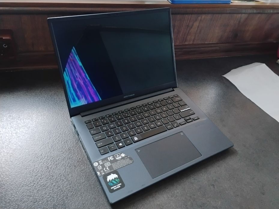 Laptop Asus - OLED - Ryzen 5 - 5000serie - RTX - 3050