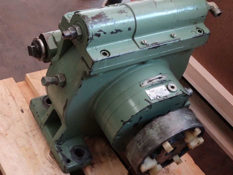 Хидравлична помпа ORSTA 100/120R TGL-1874