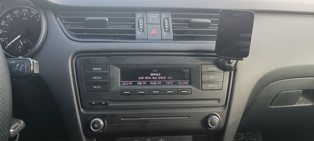 Player original Skoda Octavia 3 + car kit Bluetooth