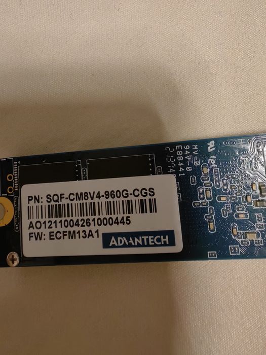 De vânzare SSD M2 - 1 TB - 3,3V/ 2280/PCIe Gen3.0 x4/NVMe 1.3, Sigilat