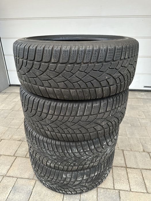 4 бр. 235/45/19 зимни гуми 6.5мм DUNLOP