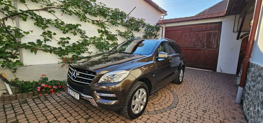 Mercedes-Benz ML Primul proprietar.