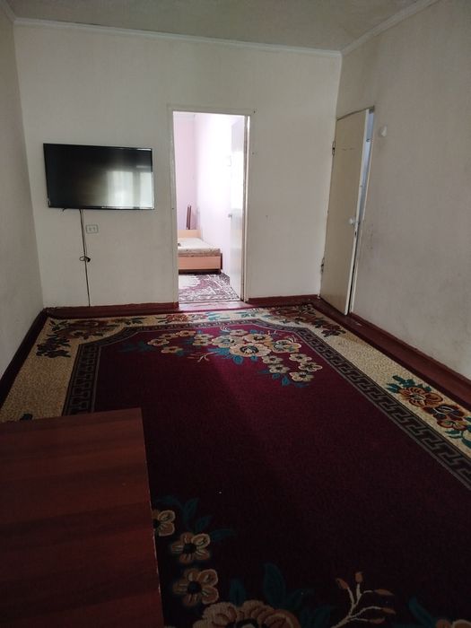 Эко Бозор Чимган Самаркан Кафе олди 2-хона 1-этаж