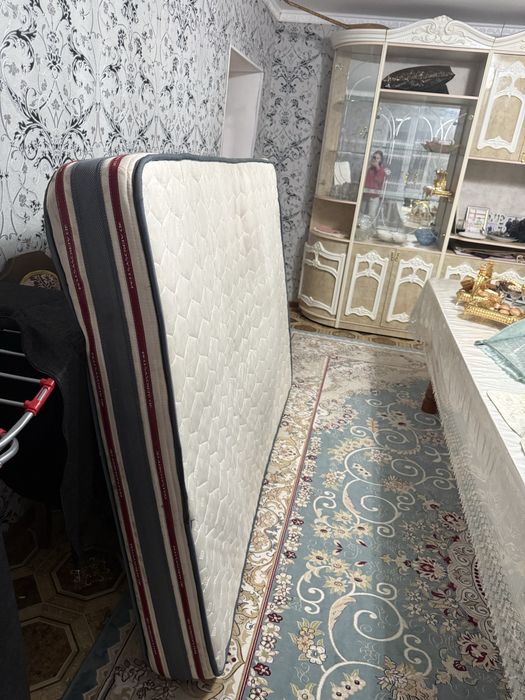 Матрас в хорошем состоянии срочно!