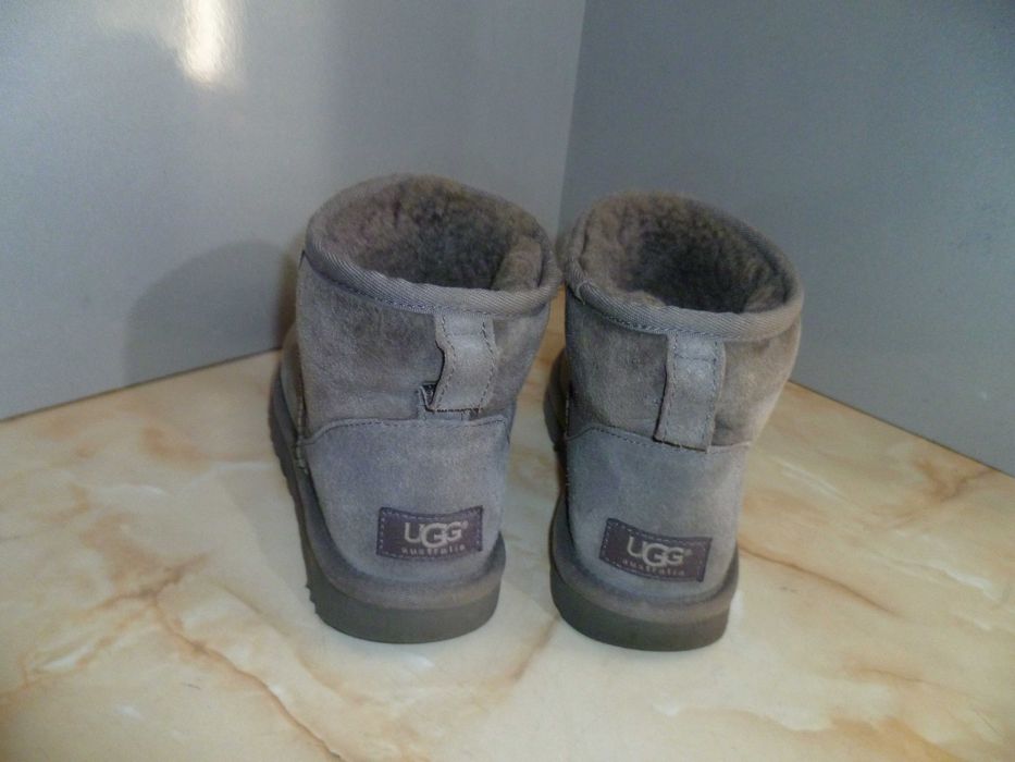 UGG оригинални ботуши №38