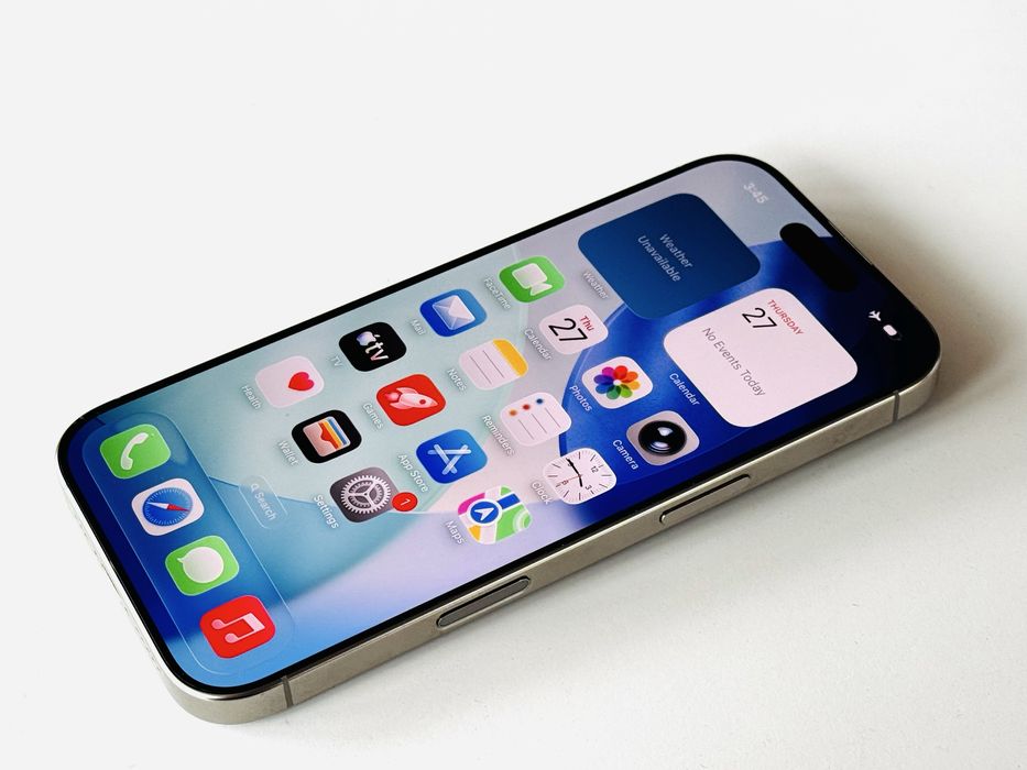 Iphone 16 Pro 128GB Natural Titanium Гаранция 6 месеца