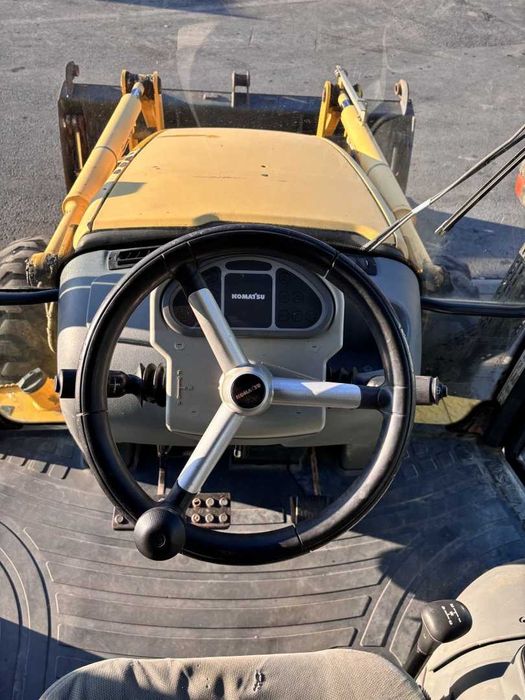 Buldoexcavator KOMATSU WB93R-5 An fabricație: 12/2007