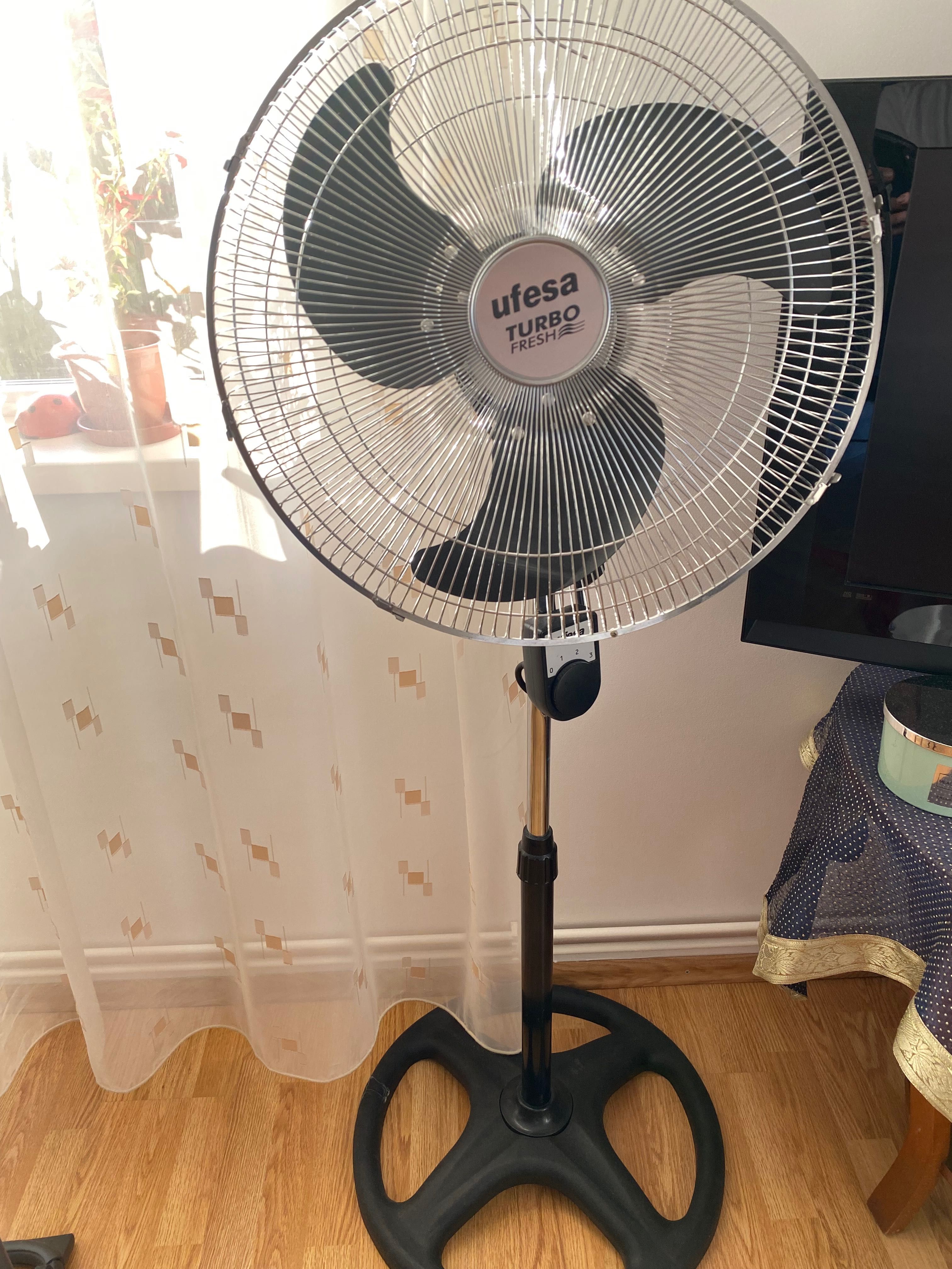 Ventilator Ufesa Turbo
