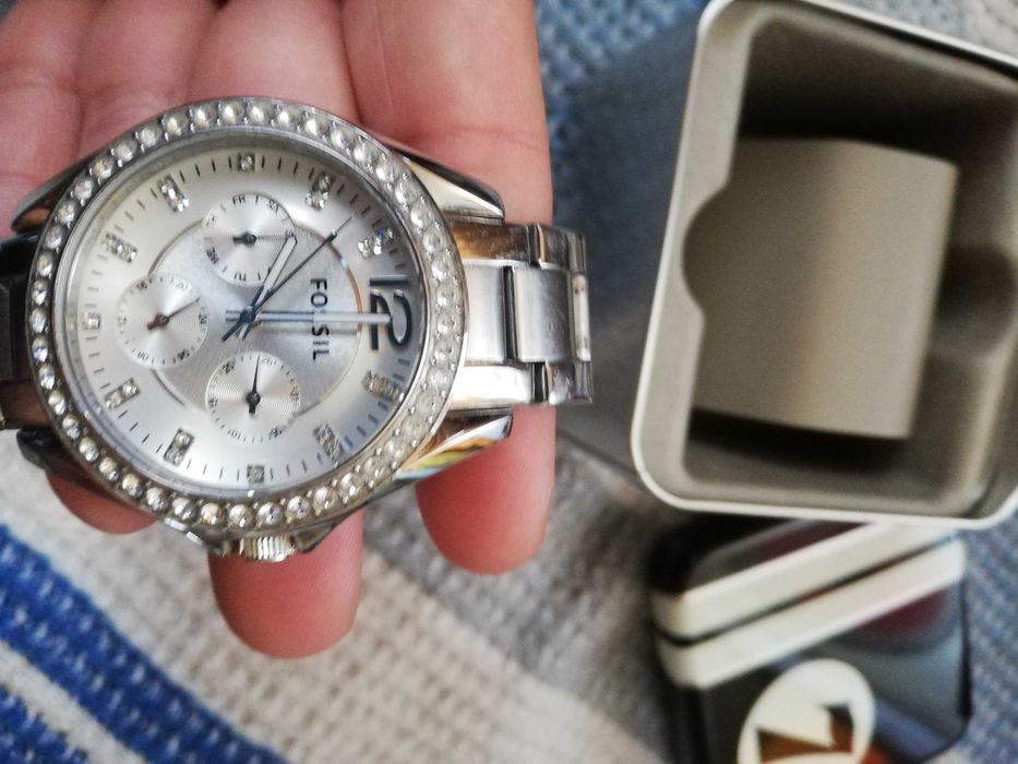 Дамски часовници