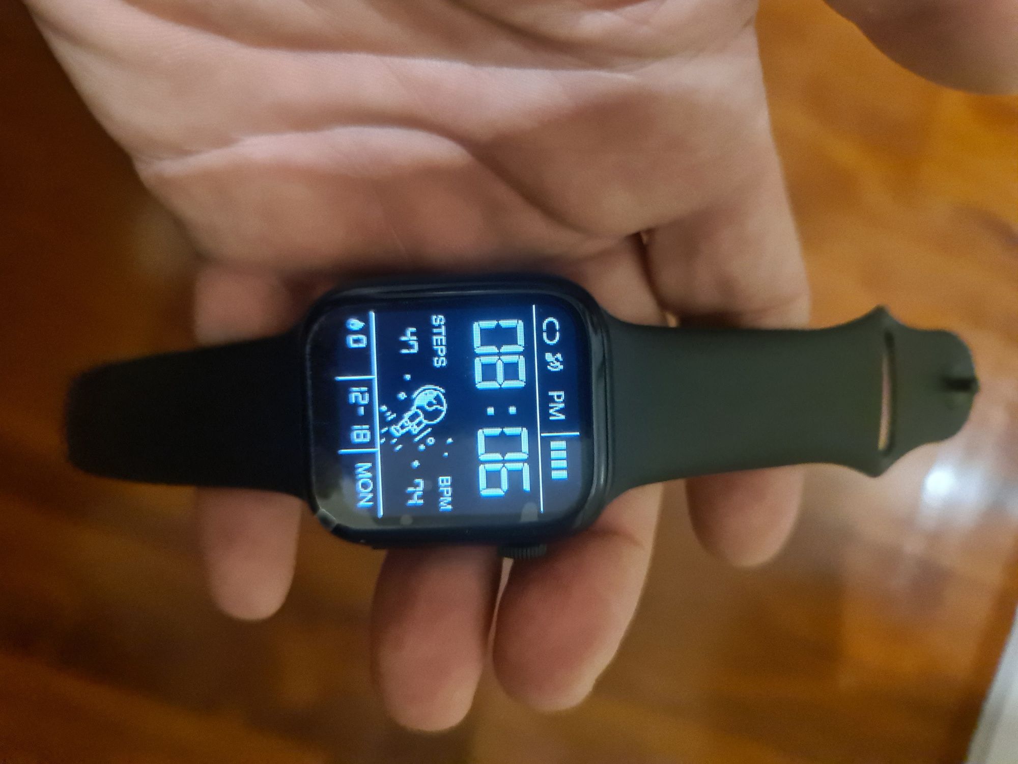 Smartwatch ceas inteligent