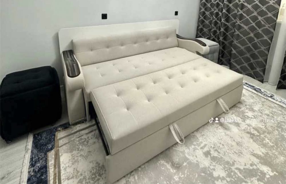 Продается диван стол раздвижной