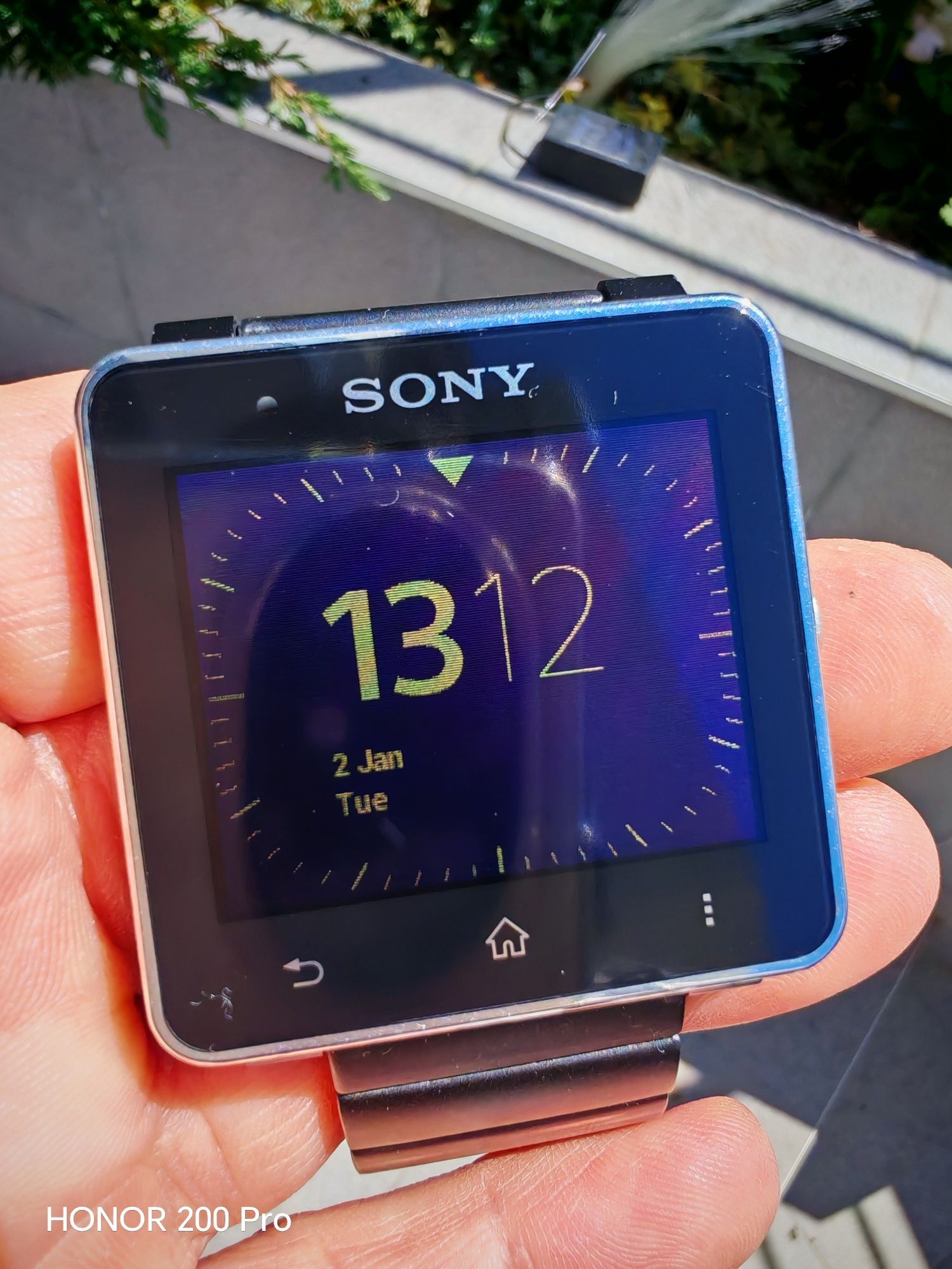 Sony sw2 - часовник