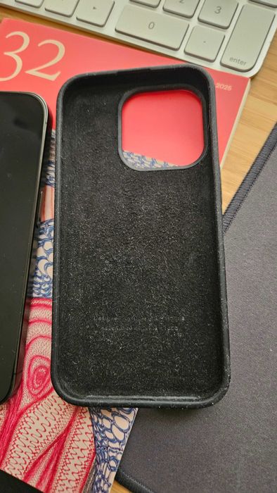 iPhone 15 pro 256gb cu carcasa (impecabil, ca nou, la liber)