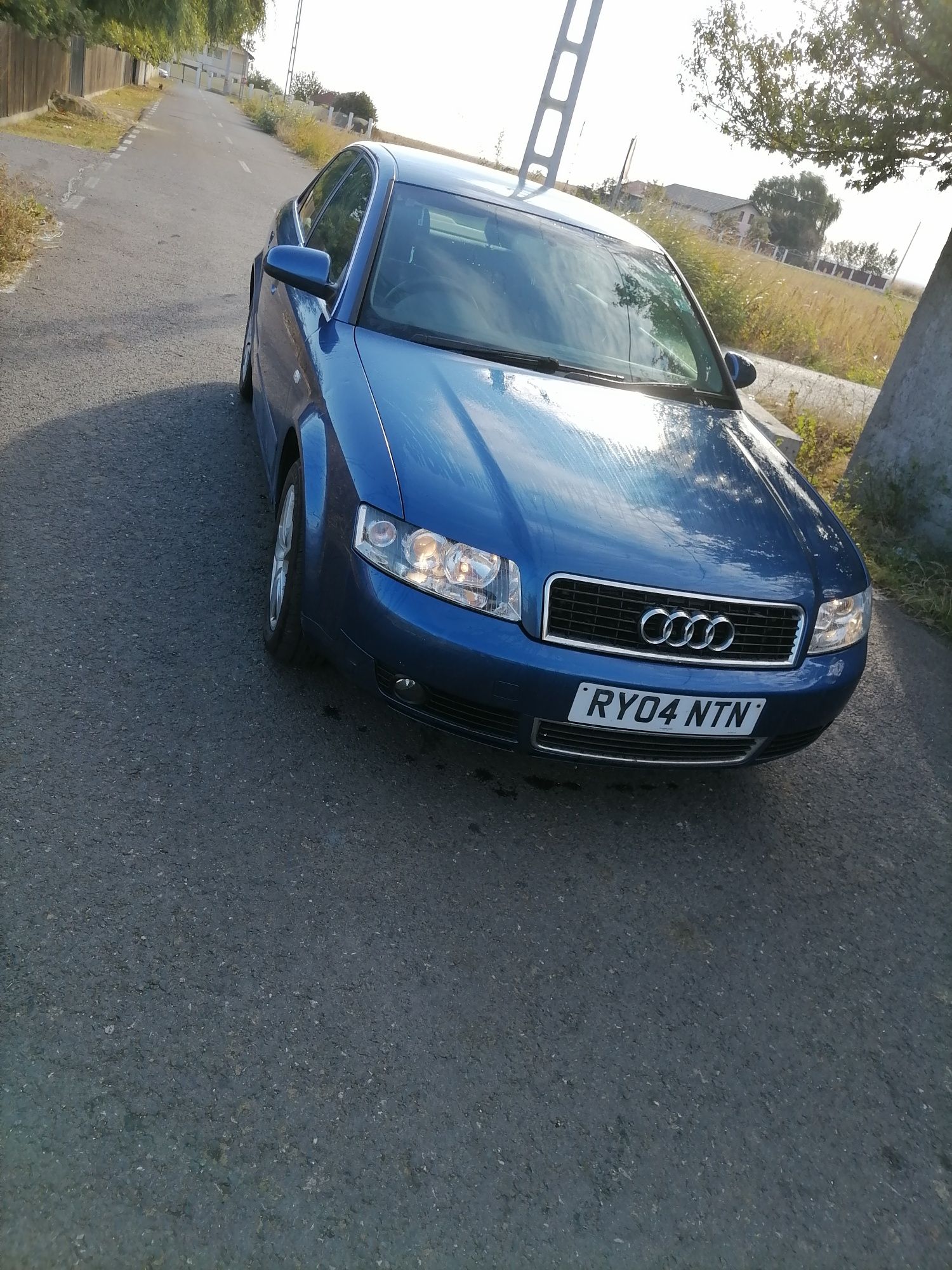 Dezmembrez Audi A4 b6 1.9 Tdi AVB 101 CP