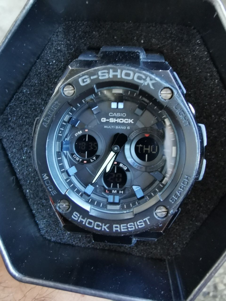 Casio G Schok GST- W100G