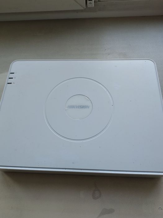 Видеорегистратор Hikvision