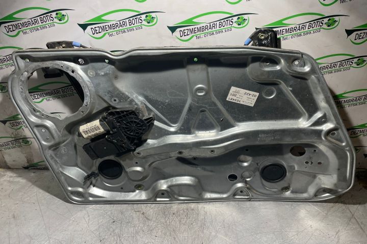 Macara geam stanga fata 3B4 837 751 BS Volkswagen VW Passat B5