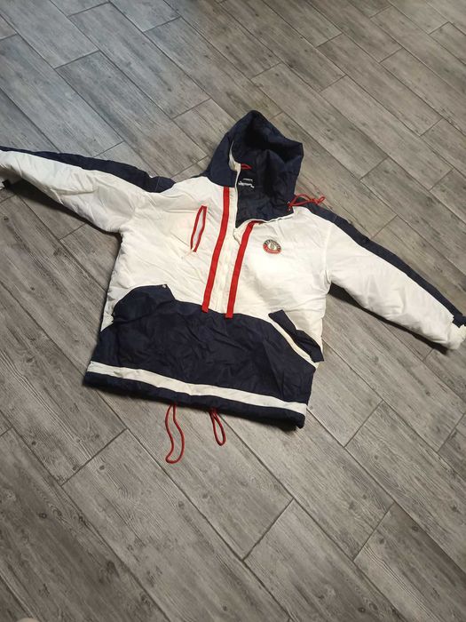 Salopete ski ,geci ,pantaloni,combinezoane ideale pt zăpadă