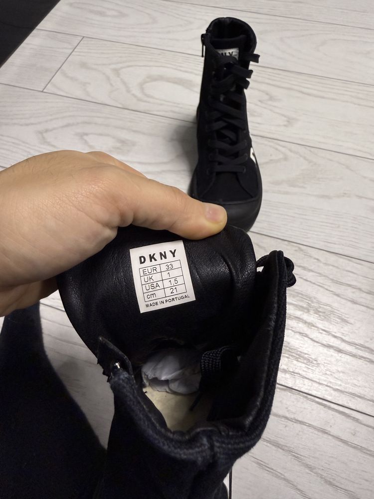 Bocanci Dkny nr 33/34