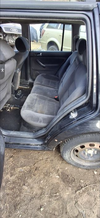 Dezmembrez Golf 4 .1,9 . Dizel  2004