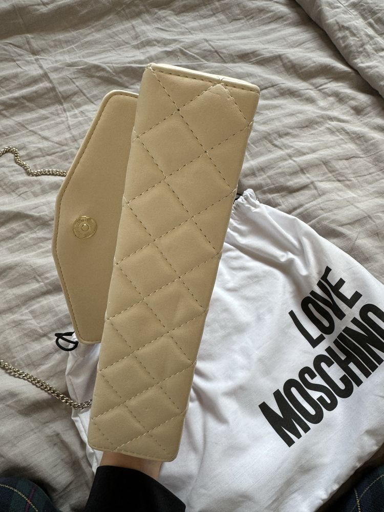 Сумка клатч Moschino оригинал