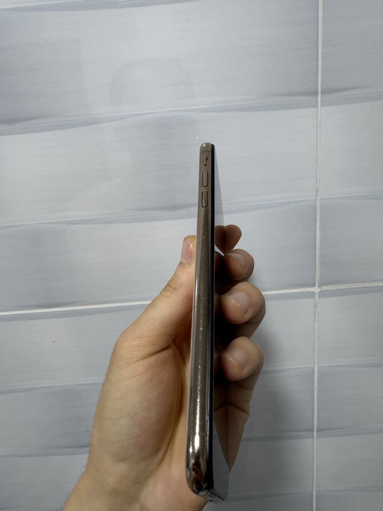 iPhone Xs max 64GB Gold AE/A