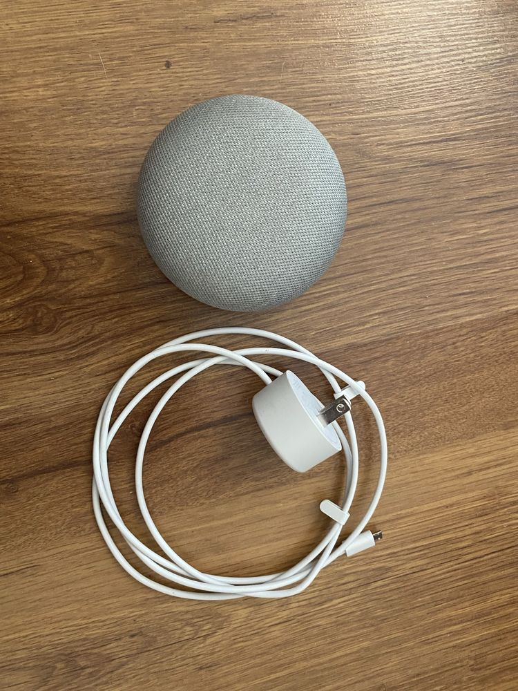 Гласов асистент, смарт говорител Гугъл/ Google Nest mini