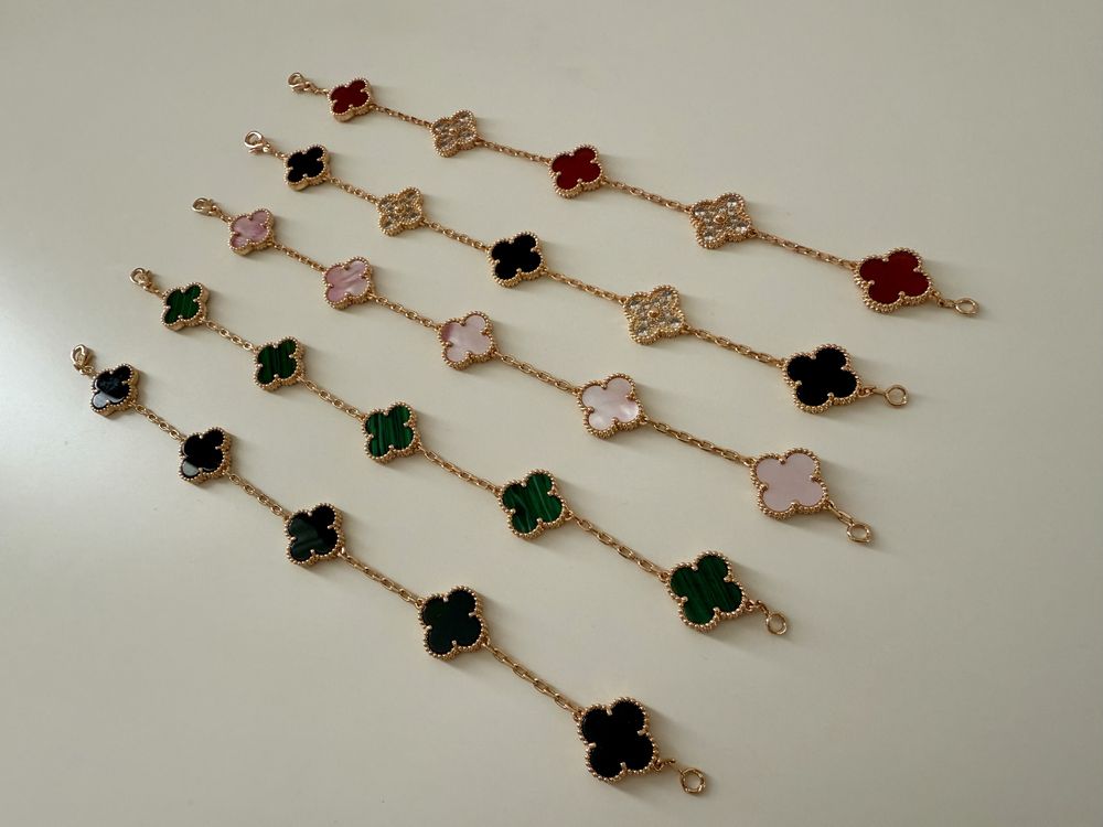 Van Cleef & Arpels Гривна с 18к златно покритие - ПЕЧАТ