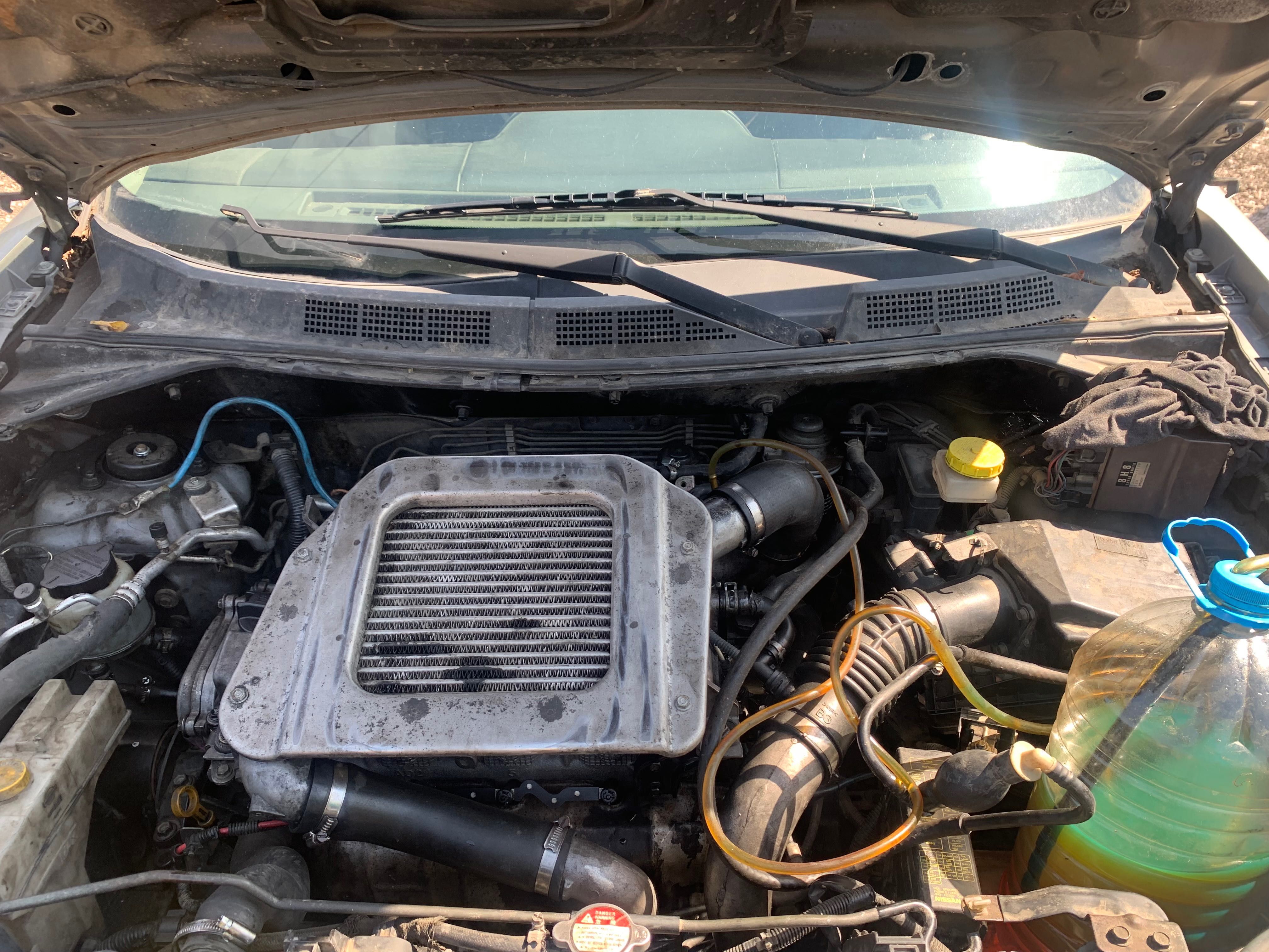 Nissan X-trail 2.2 dci 2004г 6 скорости