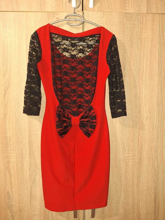 Rochie rosie cu dantela mar.S