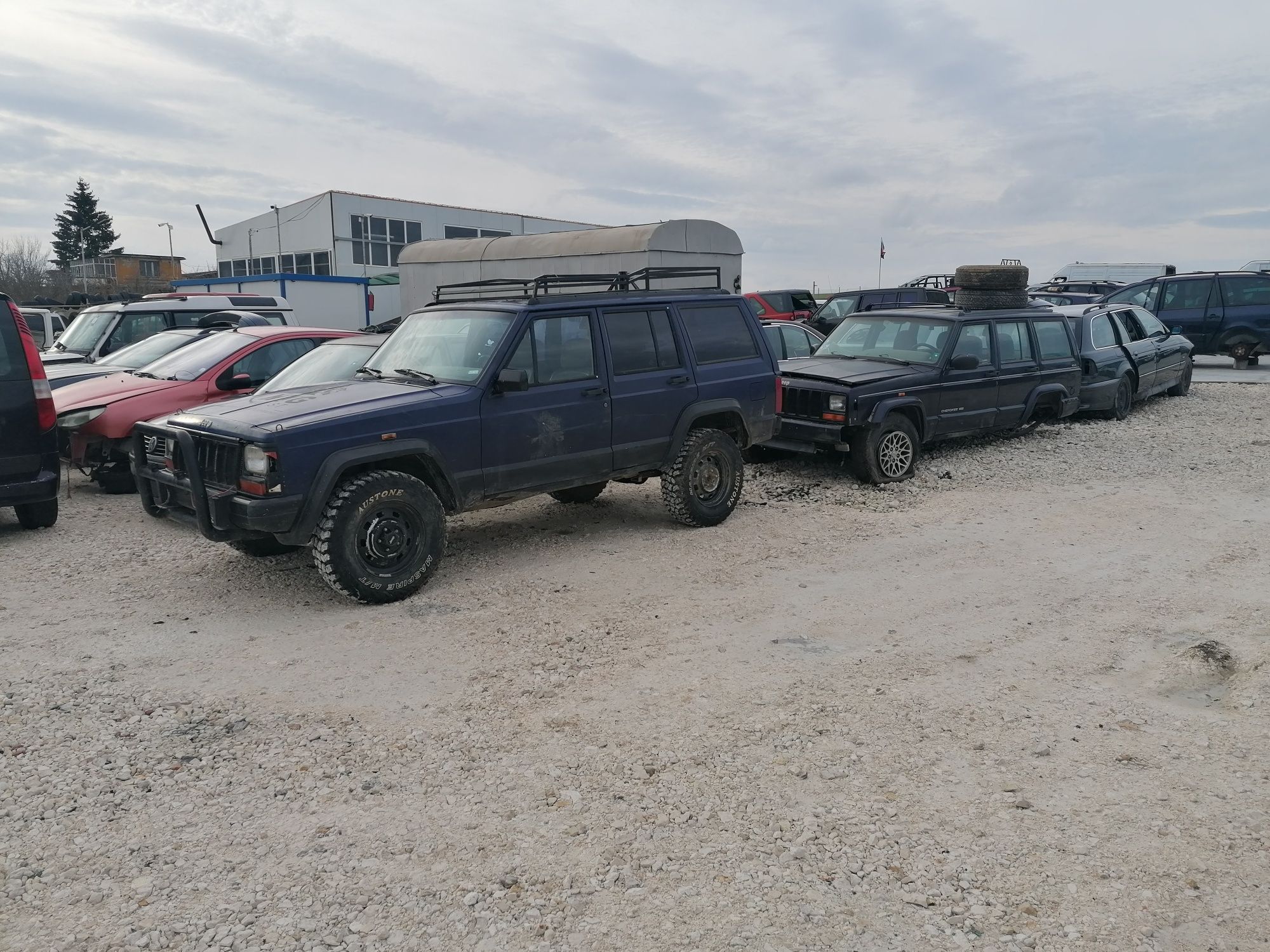 Jeep Чероки 2.5 ТД 116 / Jeep Cherokee 2.5 TD 116 ХJ  НА ЧАСТИ