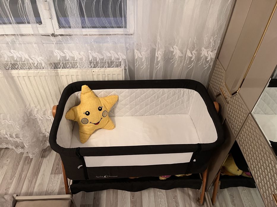 Бебешка кошара Chipolino next to me с падаща страница